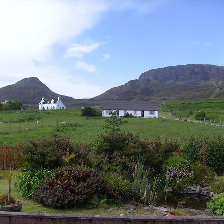 Kenmore Villa Staffin Exterior photo