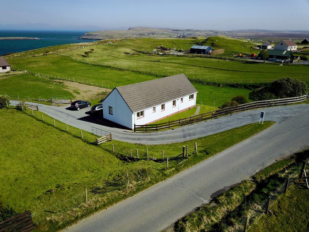 Kenmore Villa Staffin Exterior photo