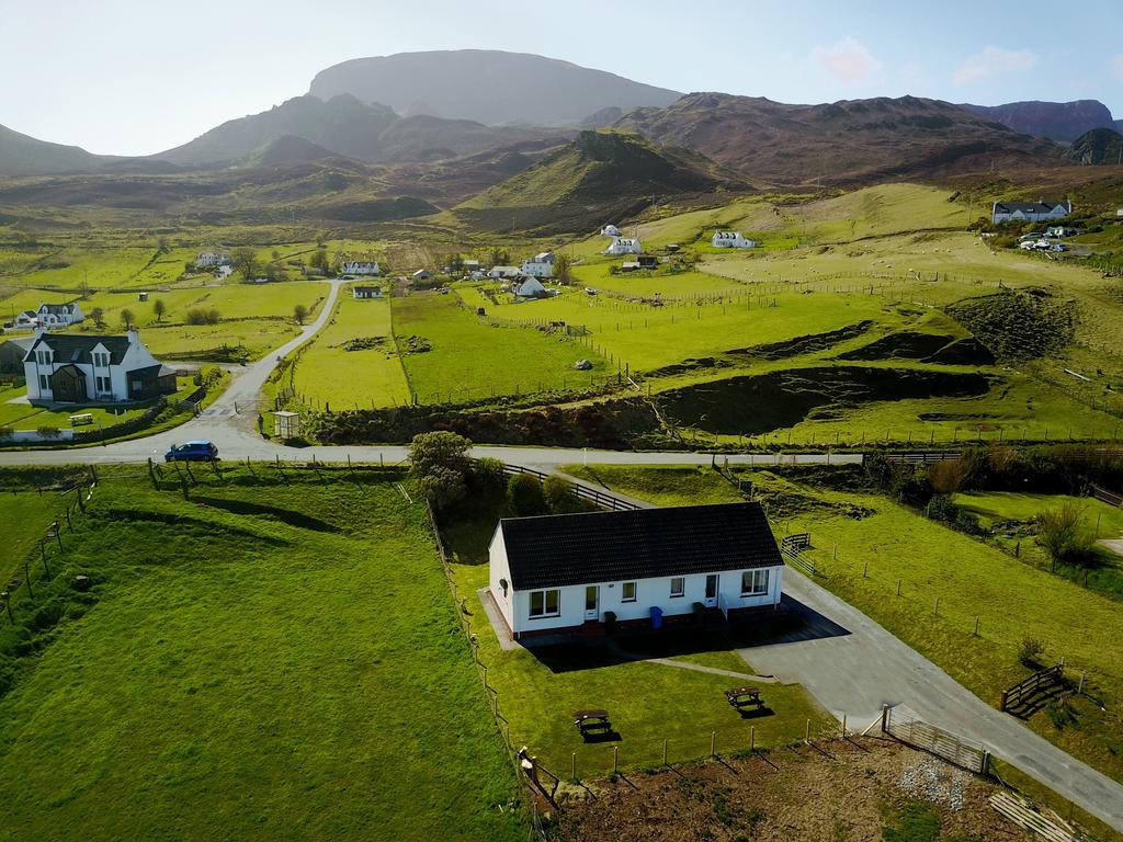 Kenmore Villa Staffin Exterior photo